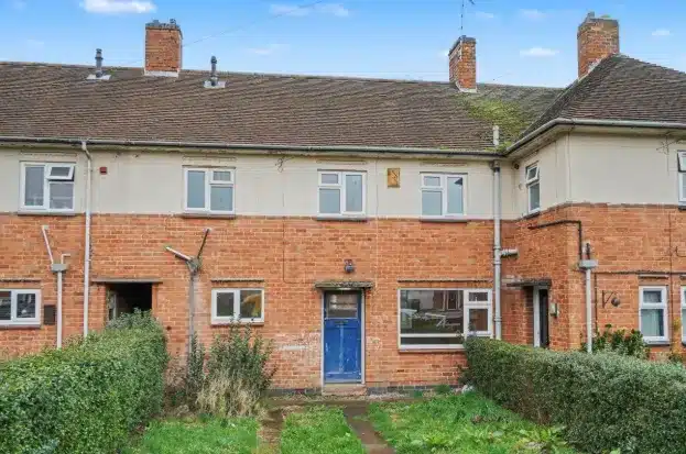 Auction purchase bridging loan in Leicestershire