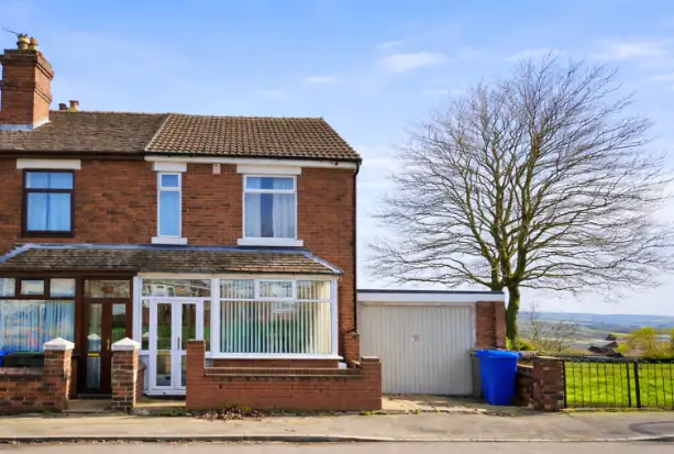 Bridging finance for heavy refurbishment and conversion to a 5-bed HMO